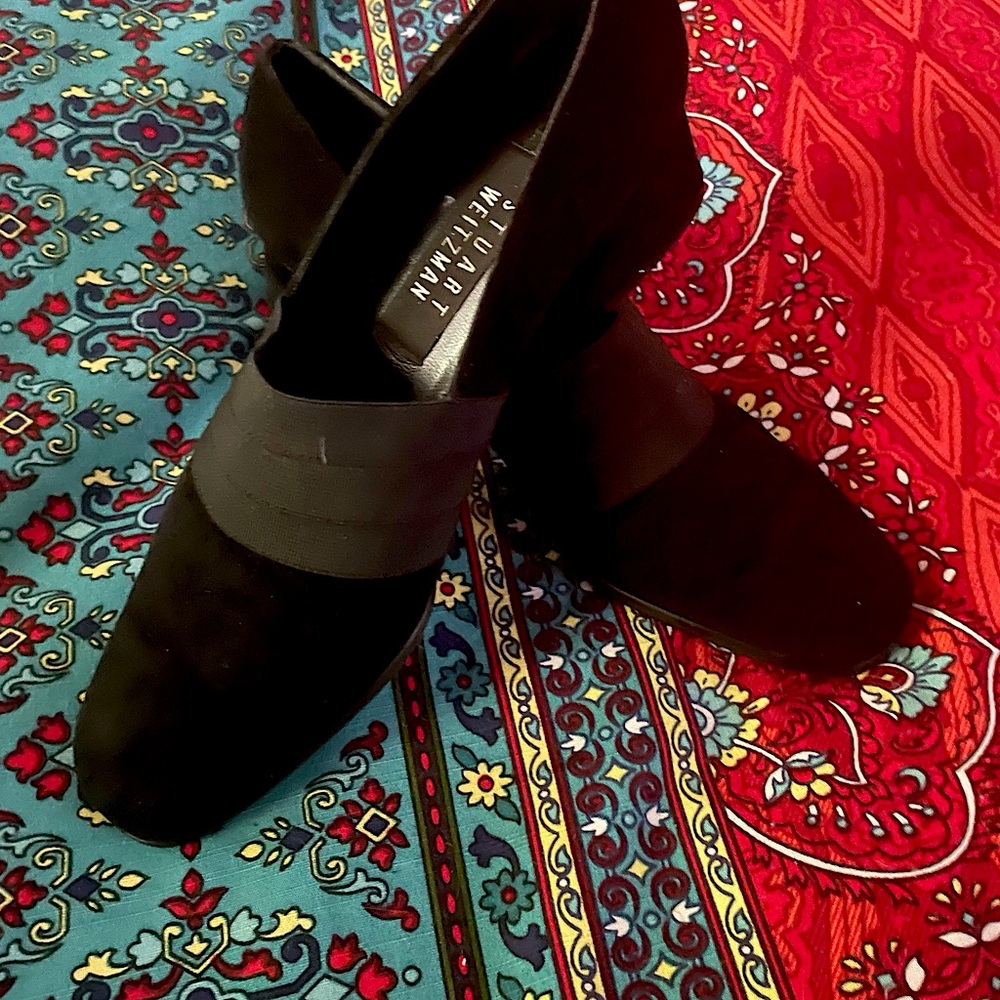 STUART WEITZMAN
